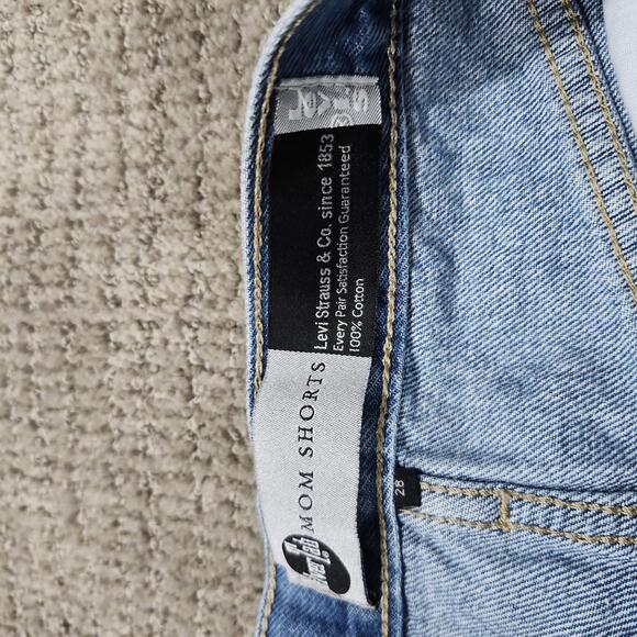 Levi’s Shorts Mom Silver Tab Blue Pockets Women’s Size 28 - Picture 6 of 8